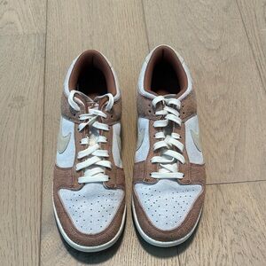 Nike Dunk Low Premium “Medium Curry”